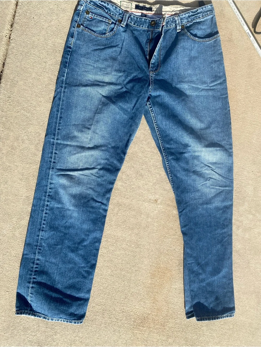 Tommy Hilfiger Men’s Blue Relaxed Denim Jeans